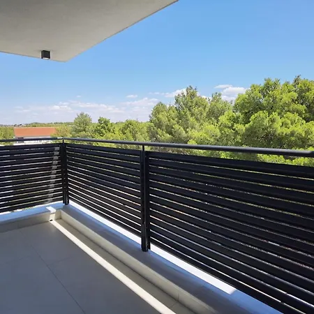 Villa Emperor Exchange *