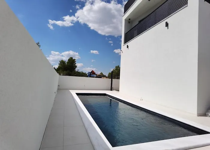 Emperor Exchange * Srima