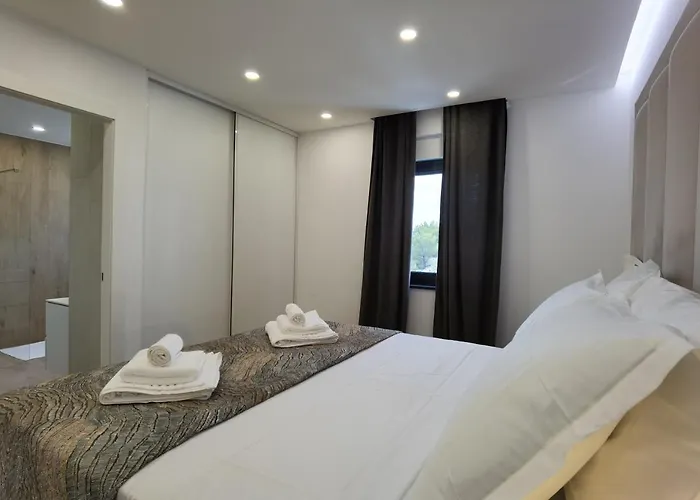 Emperor Exchange Srima