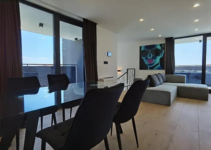 Emperor Exchange Srima